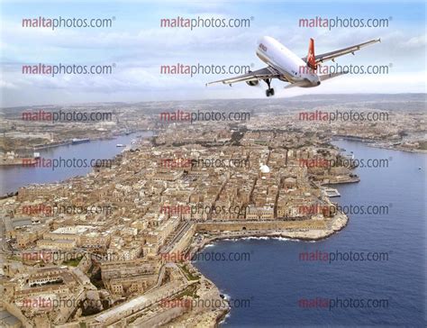 airport malta to valletta